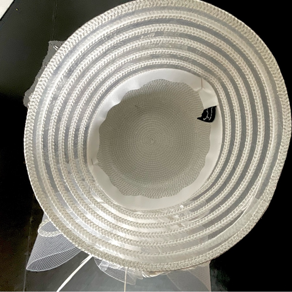 August Hat Company Silver Metallic Women's Bucket Hat w/ Appliqué Detailing - Picture 9 of 16